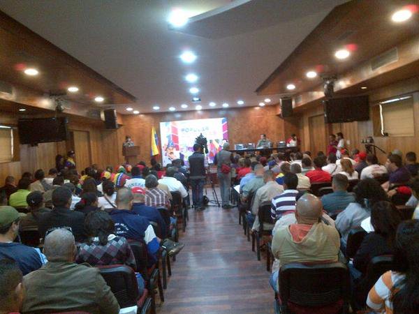Reunión del Equipo Operativo Nacional (5 vocerxs Ejecutivos por estado) del Consejo Presidencial de Gobierno Popular con las Comunas